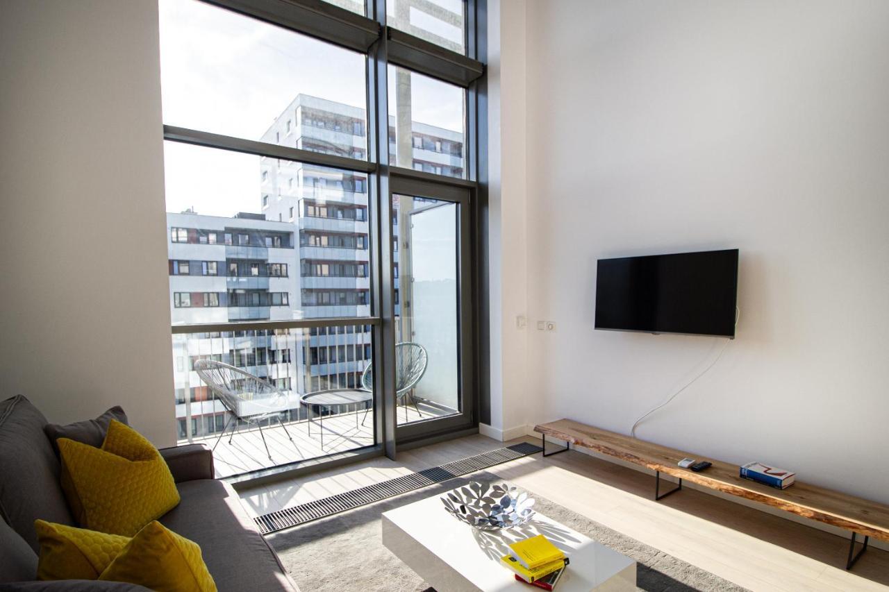 Qbik Loft Modern Apartment Varsóvia Exterior foto