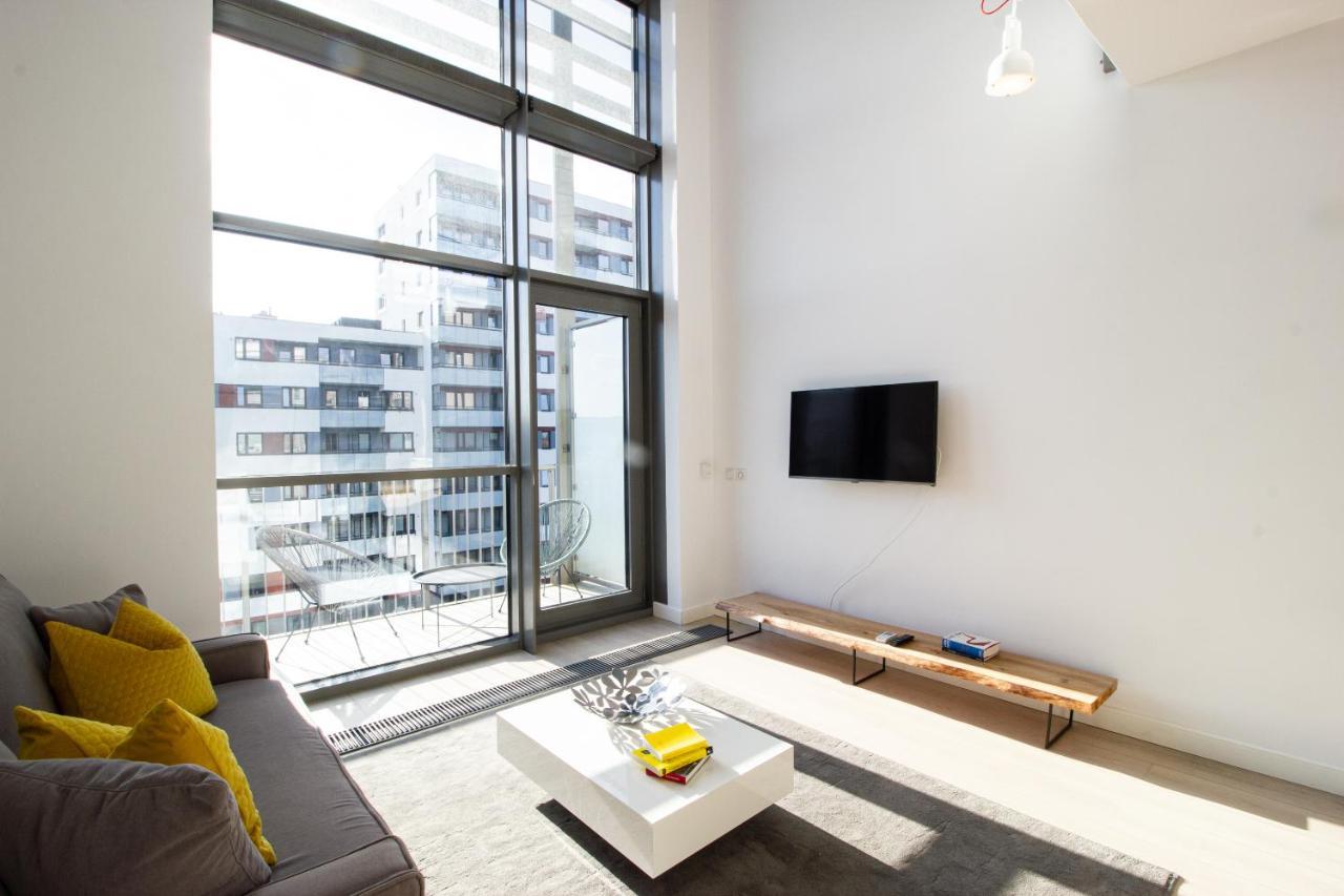 Qbik Loft Modern Apartment Varsóvia Exterior foto